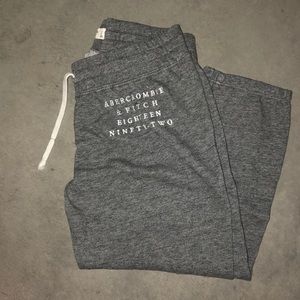 Abercrombie & Fitch joggers!